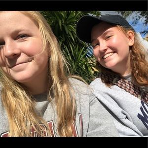 Meet your Posher, Anna